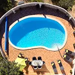 Casa Carob